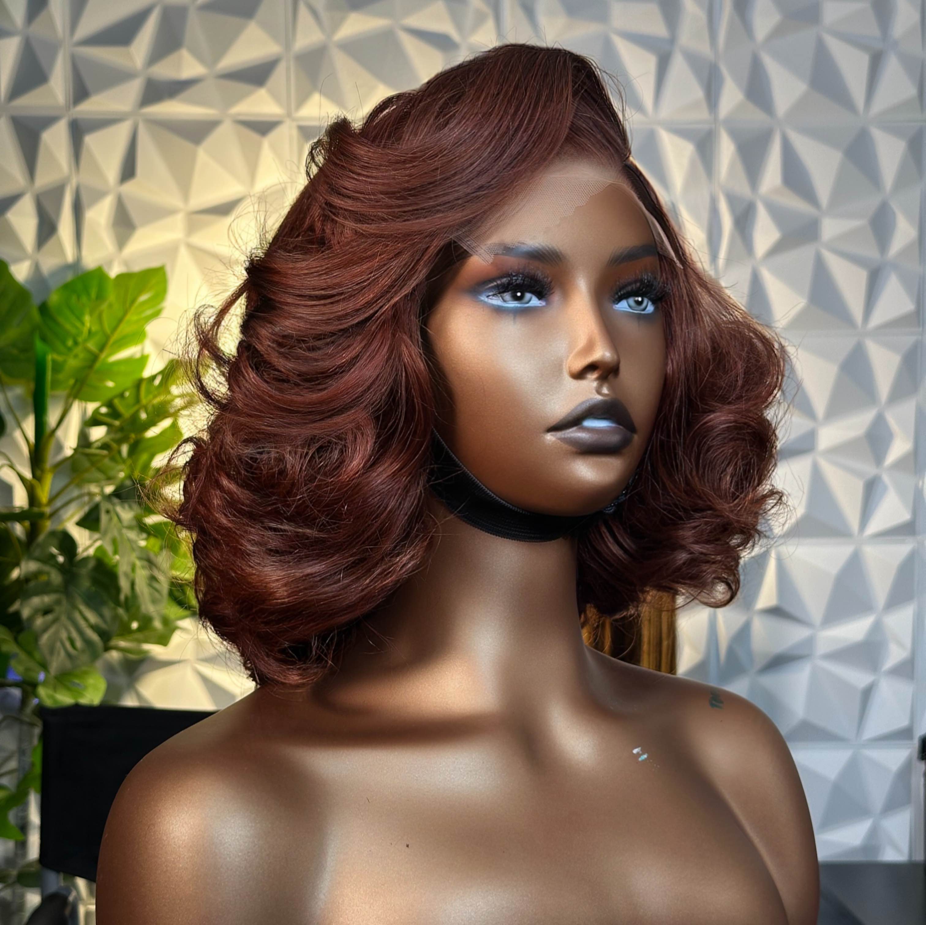 14” bouncy wig ( colour as seen )